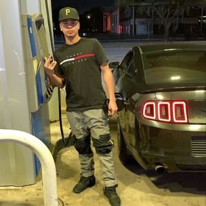 Meet your Posher, Ariel